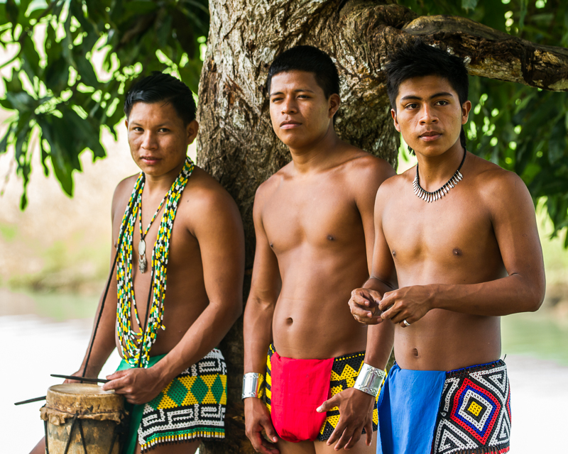 20130810EmberaIndians-2993.jpg :: Teenage Embera Indians