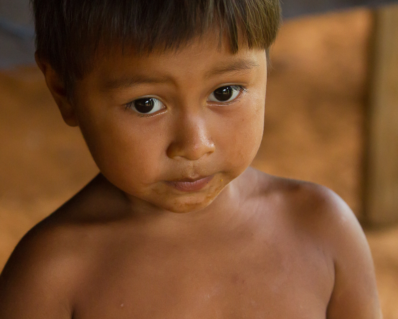 20130810EmberaIndians-3037.jpg :: A young Embera child