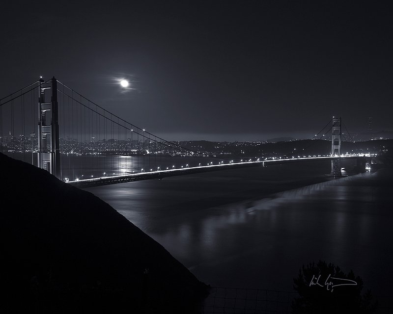 GoldenGateBridgeBW.jpg