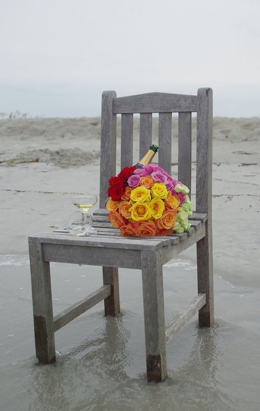 Beachball bouquet chills.jpg