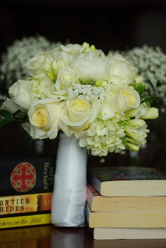 Blizzard rose white peony and freesia bouquet.jpg