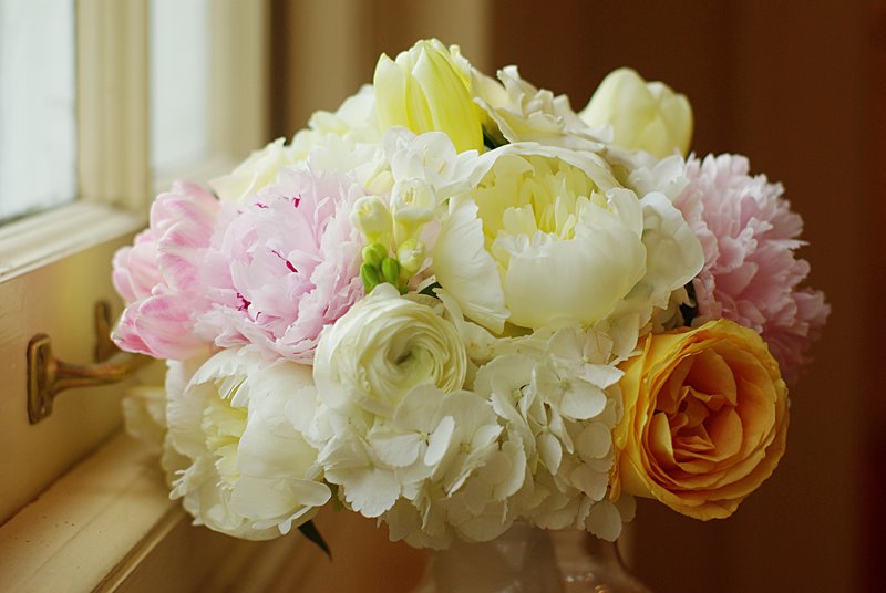 CookJackson bridal bouquet.jpg