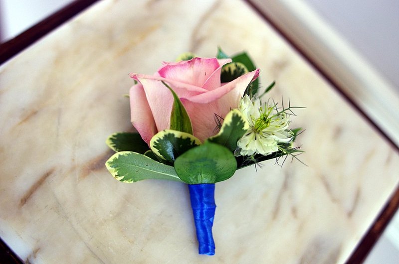 Fathers boutonniere.jpg