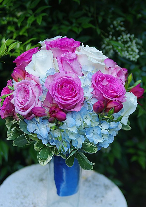 June 15 Maid of honor bouquet.jpg
