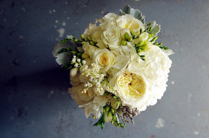 October 5 2nd Bridal bouquet top.jpg