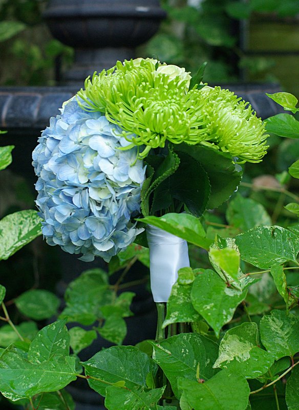 Stovall bouquet side view.jpg