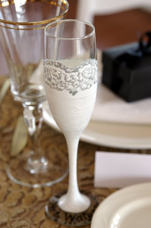 Brides champagne glass.jpg