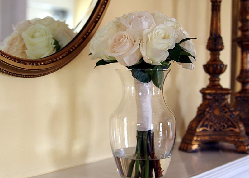 Woodlake bridesmaids on mantle.jpg