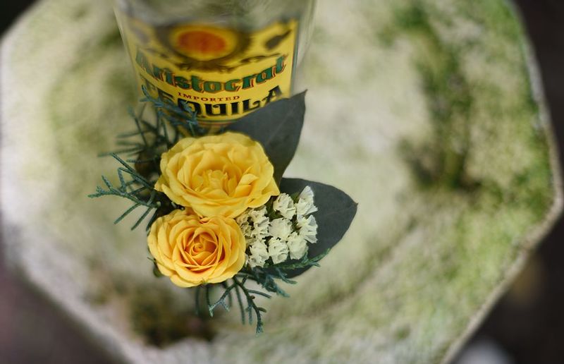 Yellow rose boutonniere.jpg
