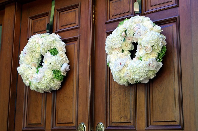 Wreaths at residence wedding.jpg