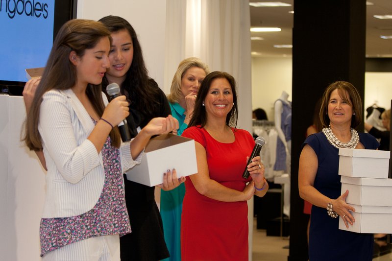 2011 Fashion Show-8194.jpg