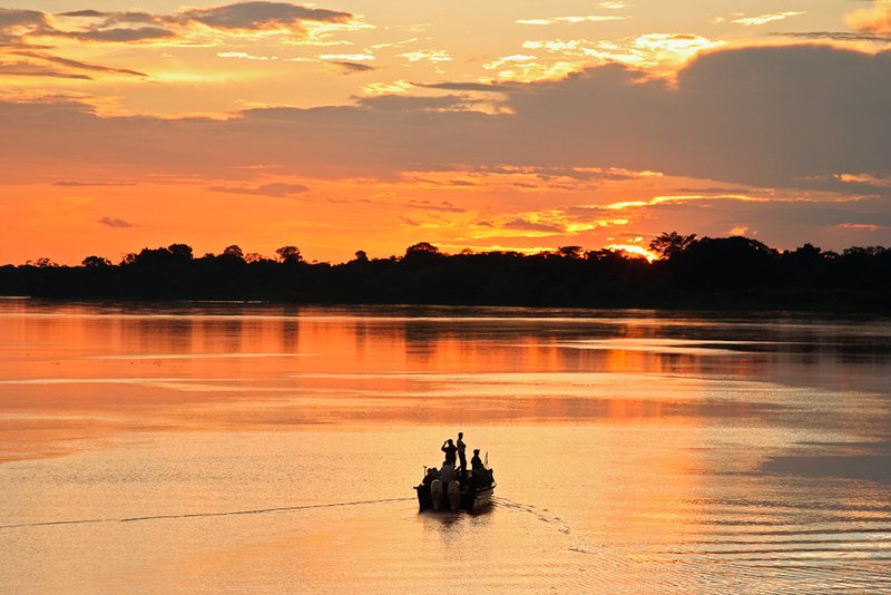 Amazon Sunset (3734).jpg