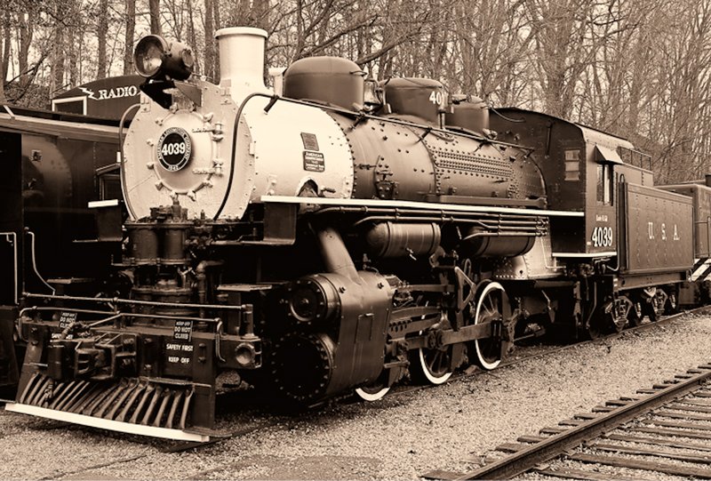 BW Train.jpg