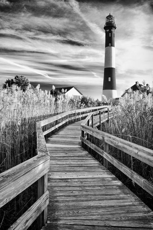 Fire Island Lighthouse-7758-BW.jpg