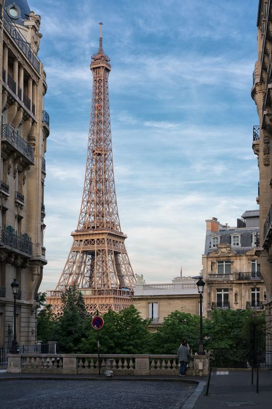 Love in Paris - The Engagement.jpg