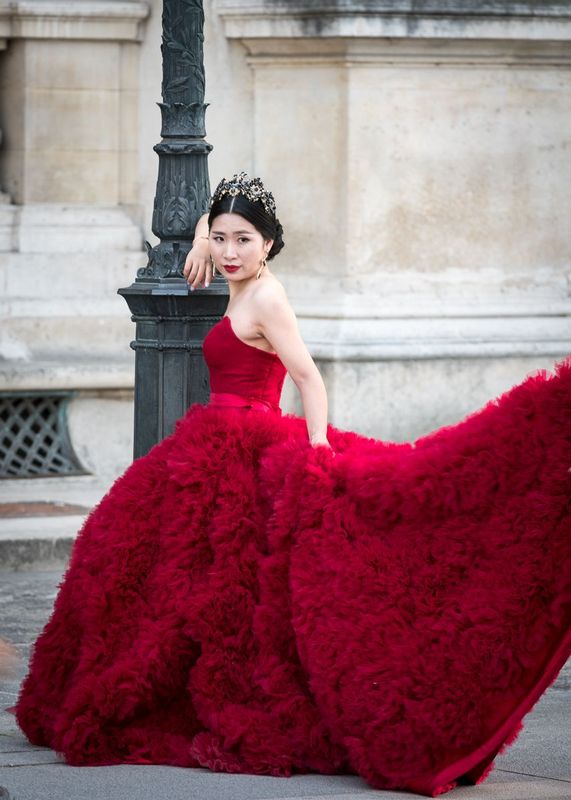 Photo Shoot at the Louvre.jpg