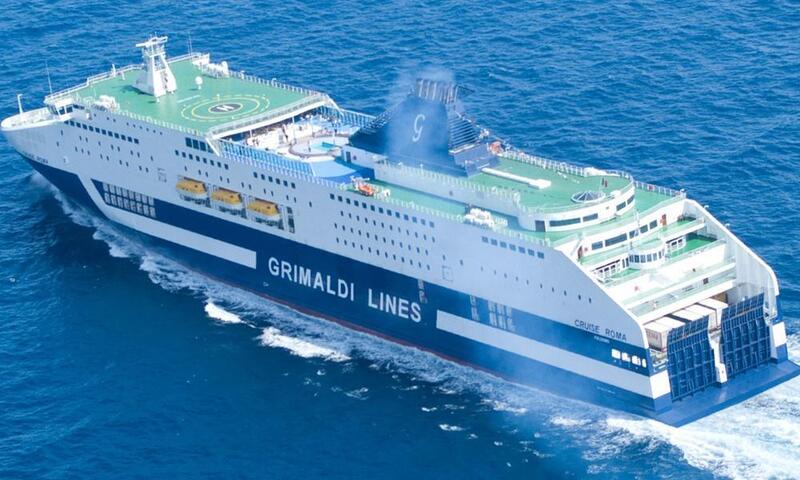 Cruise Roma ferry.jpg