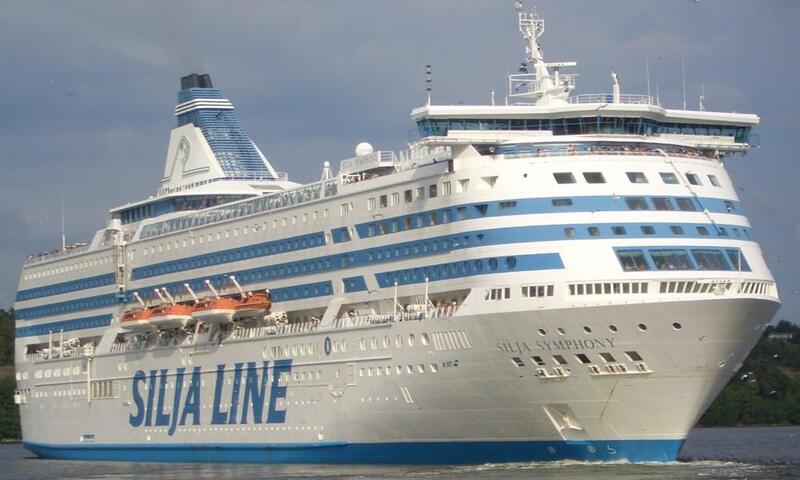 Silja Symphony ferry.jpg