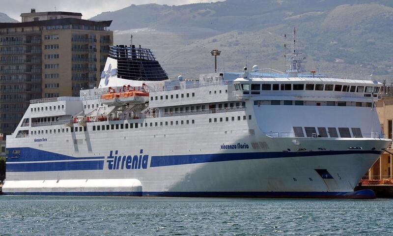 Tirrenia Vincenzo Florio ferry.jpg