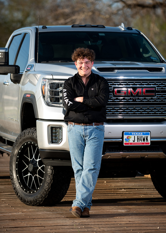 MKSeniors_004.jpg