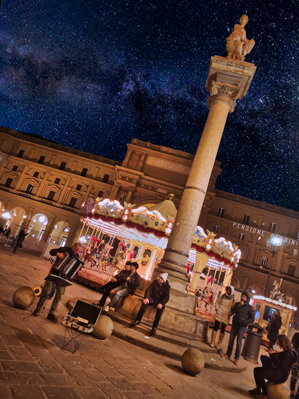 Florence merry go round.jpg :: nor