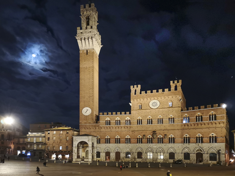 Italy Sienna Tower.jpg :: edf