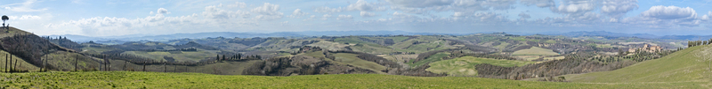 Tuscany14 pano 50x6.jpg