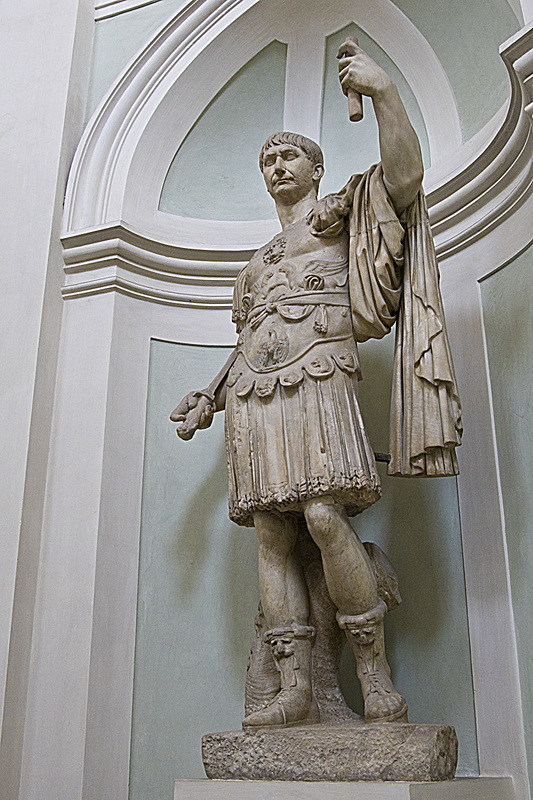 _MG_4750 copy.jpg :: Statue with head of Trajan