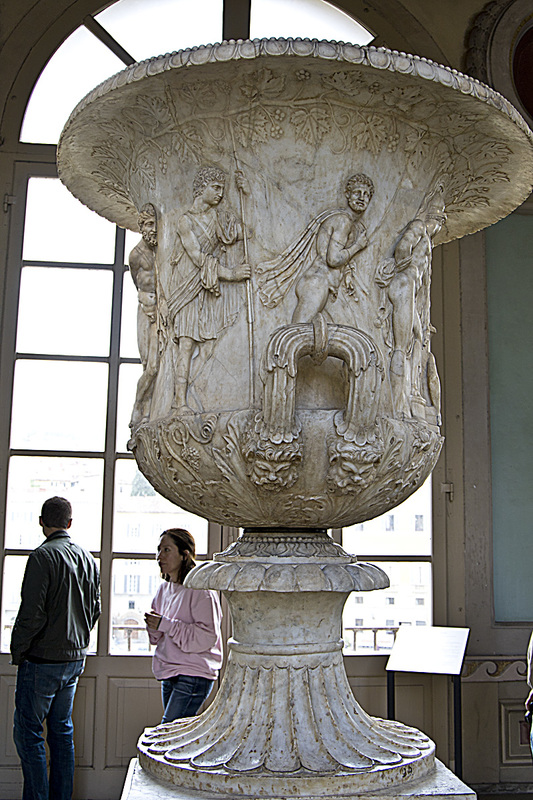 _MG_4818 copy.jpg :: Roman Urn
