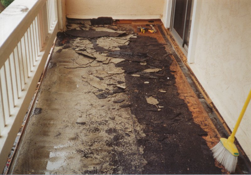 Deck water-intrusion 1.jpg :: Water-intrusion deck.