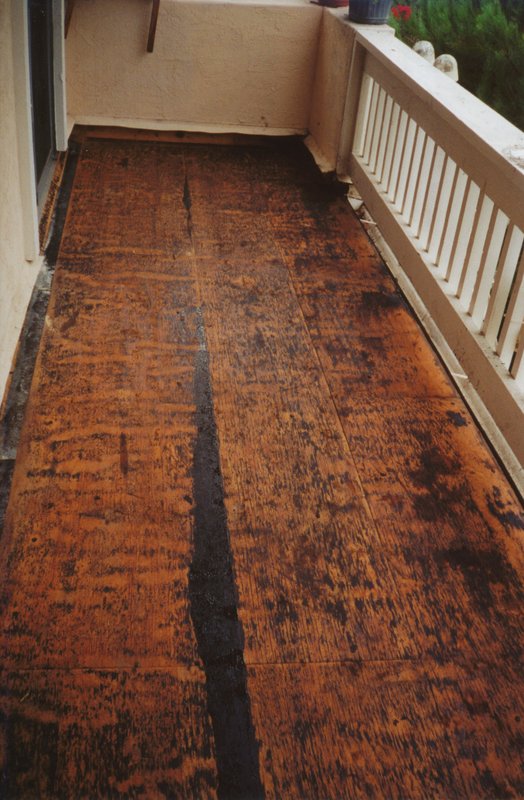 Deck water-intrusion 2.jpg