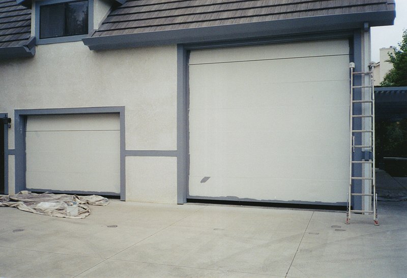 Exterior paint on the barn.jpg :: Residential exterior paint