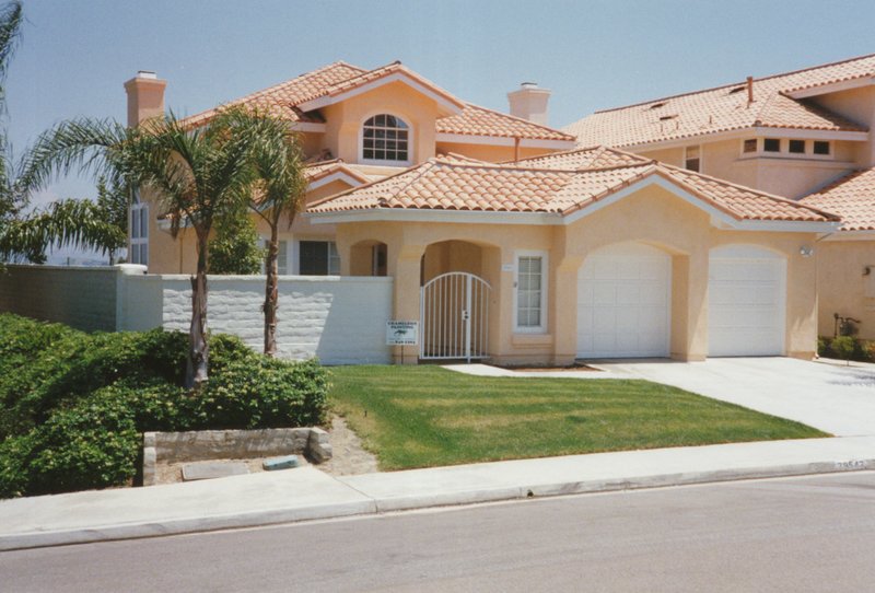 Paint Pictures_0084.jpg :: Assorted residential paint projects