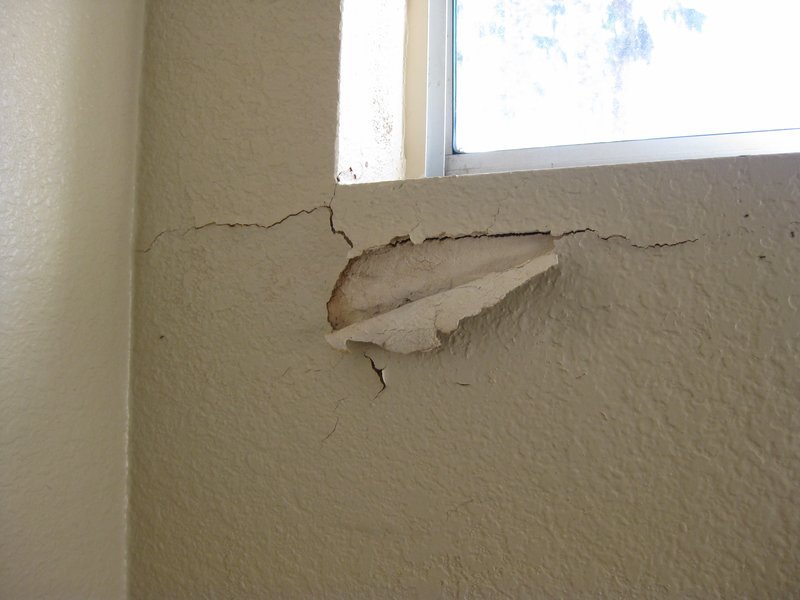 Shower window roof water intrusion (15).jpg