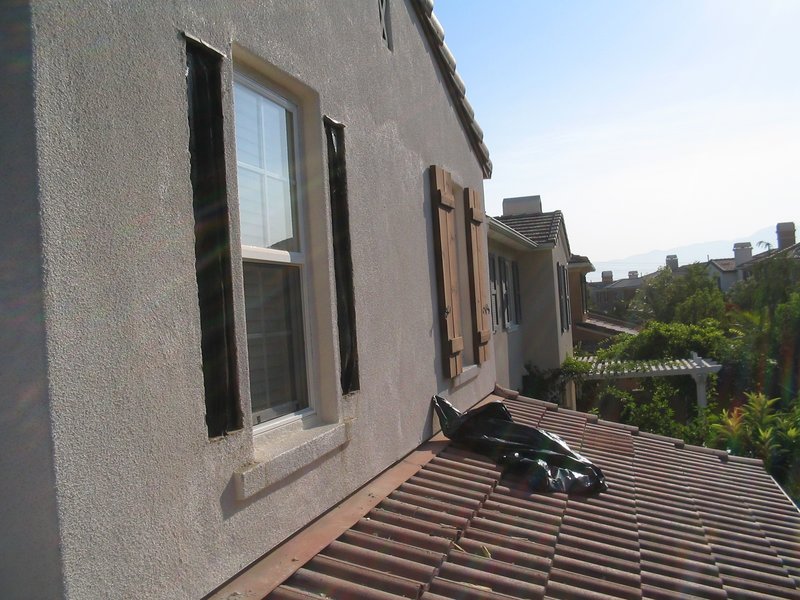 todds pictures 077.jpg :: Wood shutter leak.