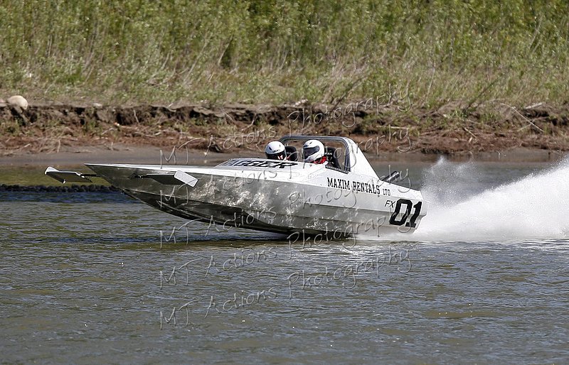 212vz9y.jpg