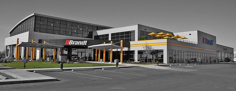 Brandt Tractor Oct 3 2008 14X36.jpg