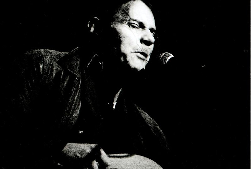 (2) Malcolm Holcombe-2  12-5-08.jpg