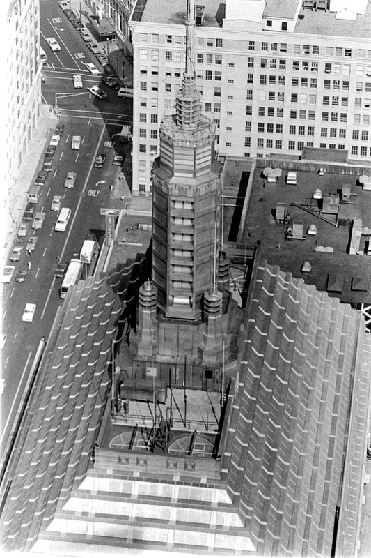 _DSC2471.jpg :: unknown building Mid 1970s