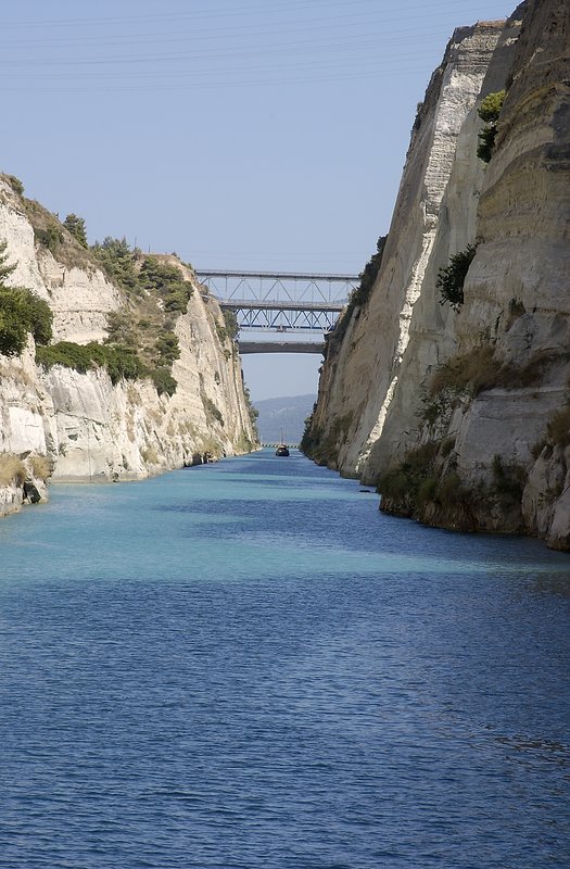 Corinth Canal 2.jpg ::                                