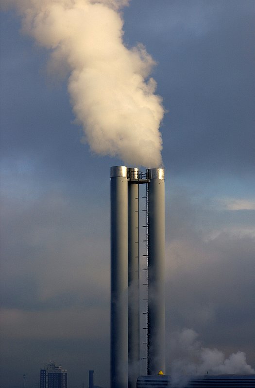 Hamburg smokestack.jpg ::                                