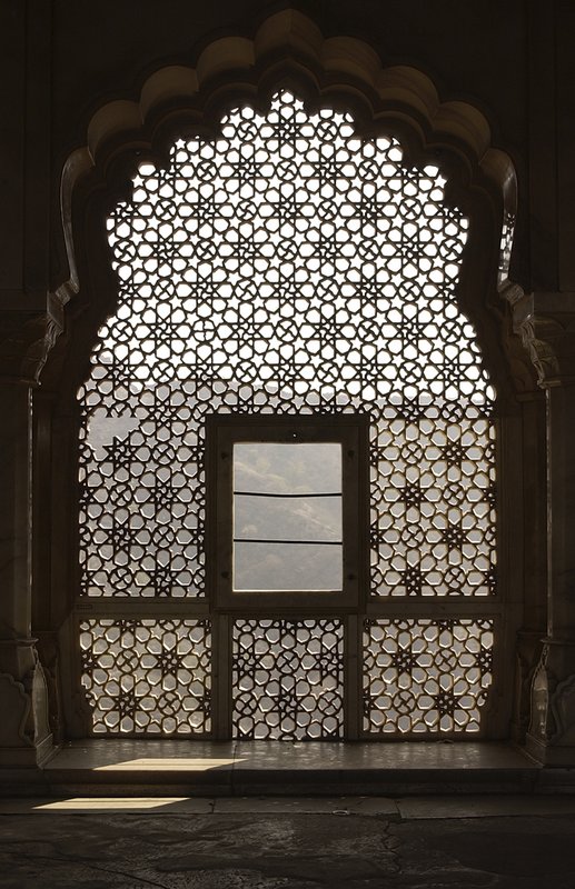 Jaipur Window.jpg ::                                