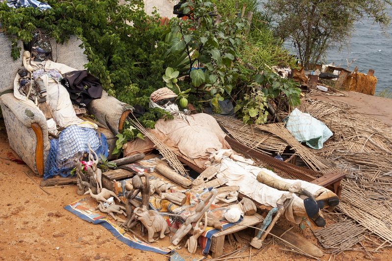 Everything is for sale.jpg :: Everything is for sale, Ile de La Goree