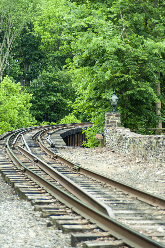 New Hope 2.jpg :: train tracks