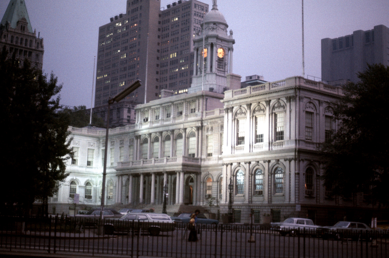 New York City Hall 1977.jpg :: New York City Hall 1977