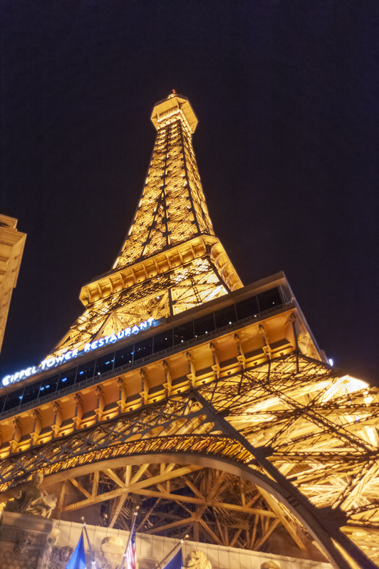 Not THE Eiffel tower.jpg :: Not THE Eiffel tower