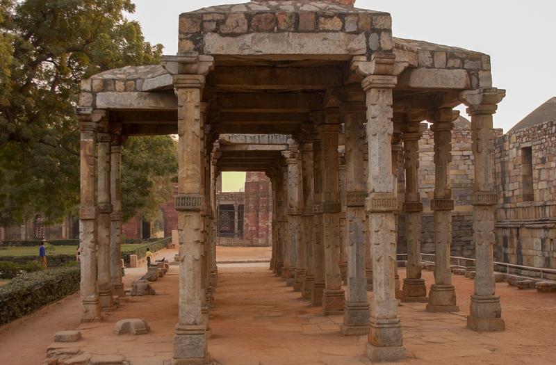 Qutub Minar at Sunset.jpg :: Qutub Minar at Sunset
