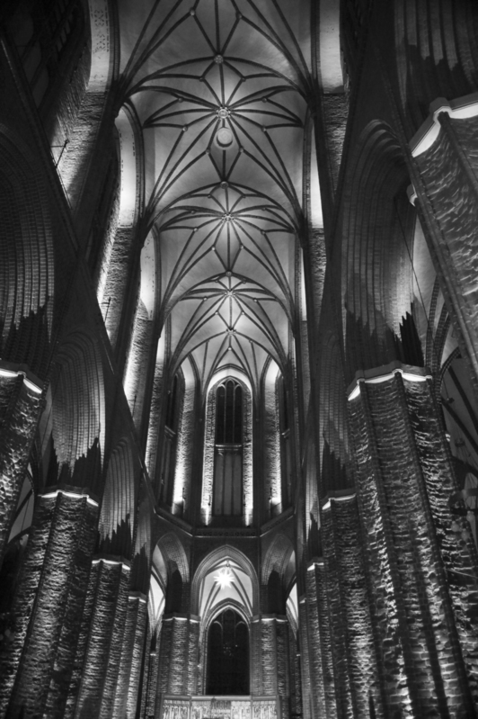 St Nikolai Church in Luneburg.jpg :: St Nikolai Church 