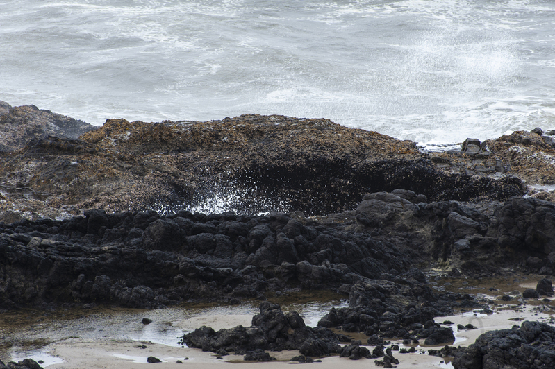 Thors Well 03.jpg :: Thor's Well - A sinkhole that seems to swallow the entirety of the Pacific ocean