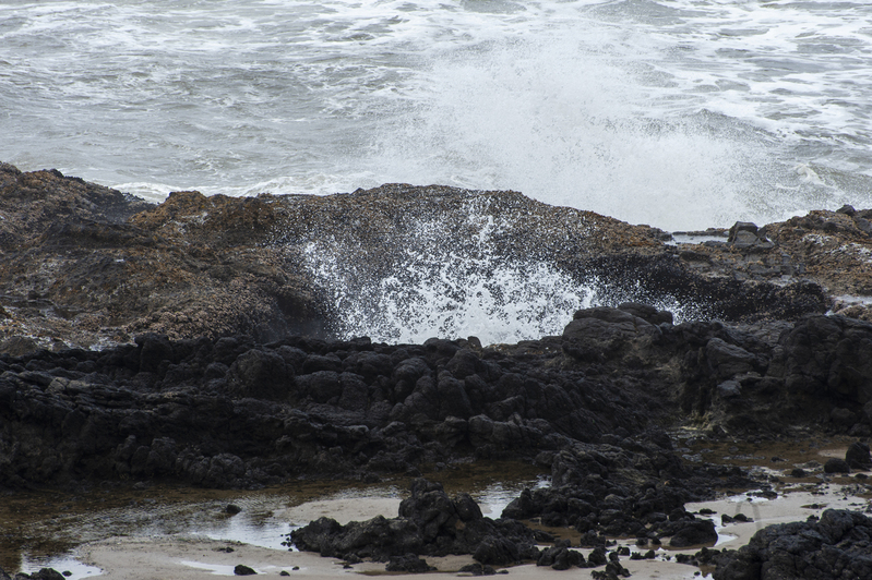 Thors Well 04.jpg :: Thor's Well - A sinkhole that seems to swallow the entirety of the Pacific ocean